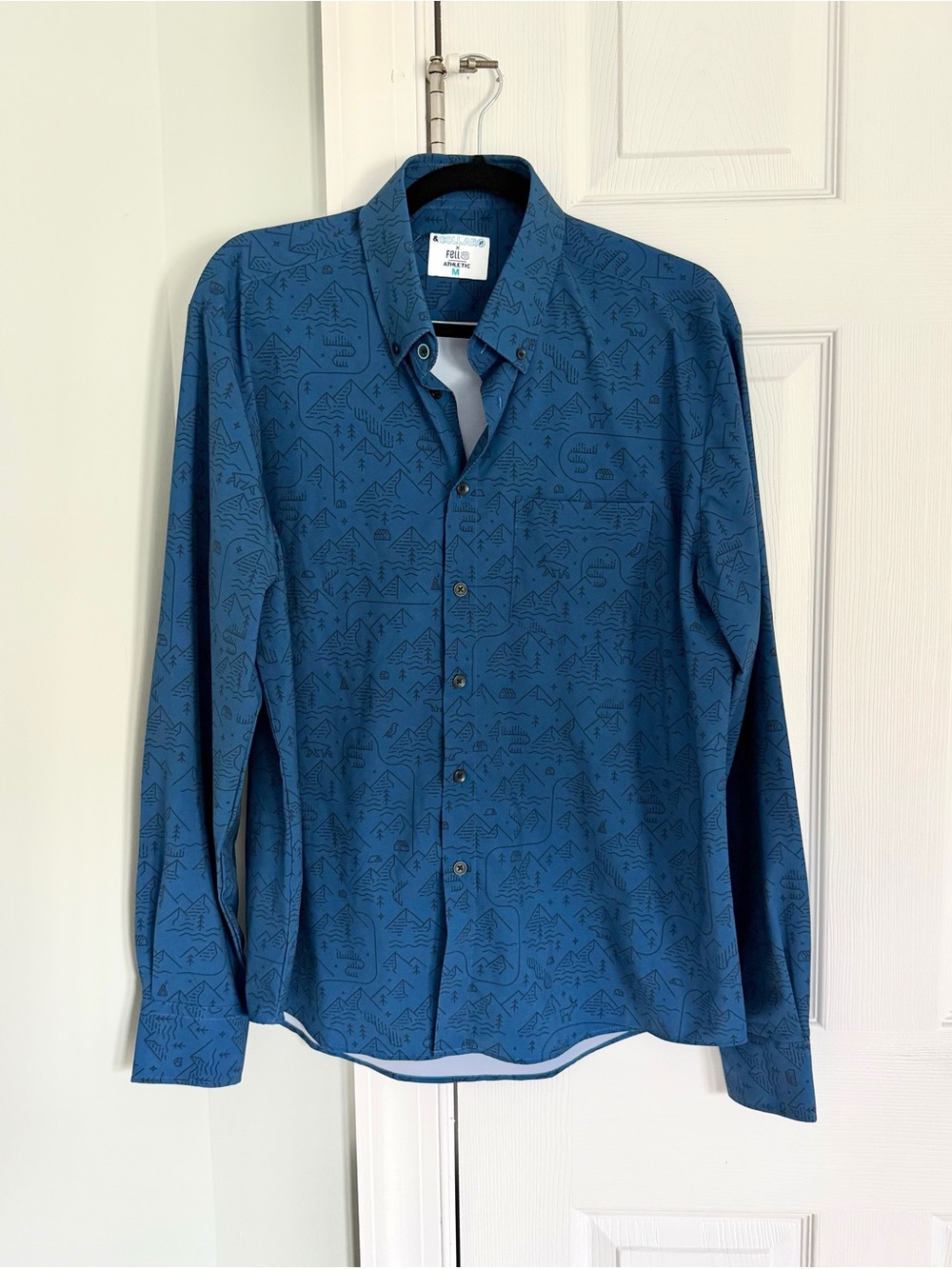 &Collar Blue Outdoors Themed Athletic Button Down Shirt